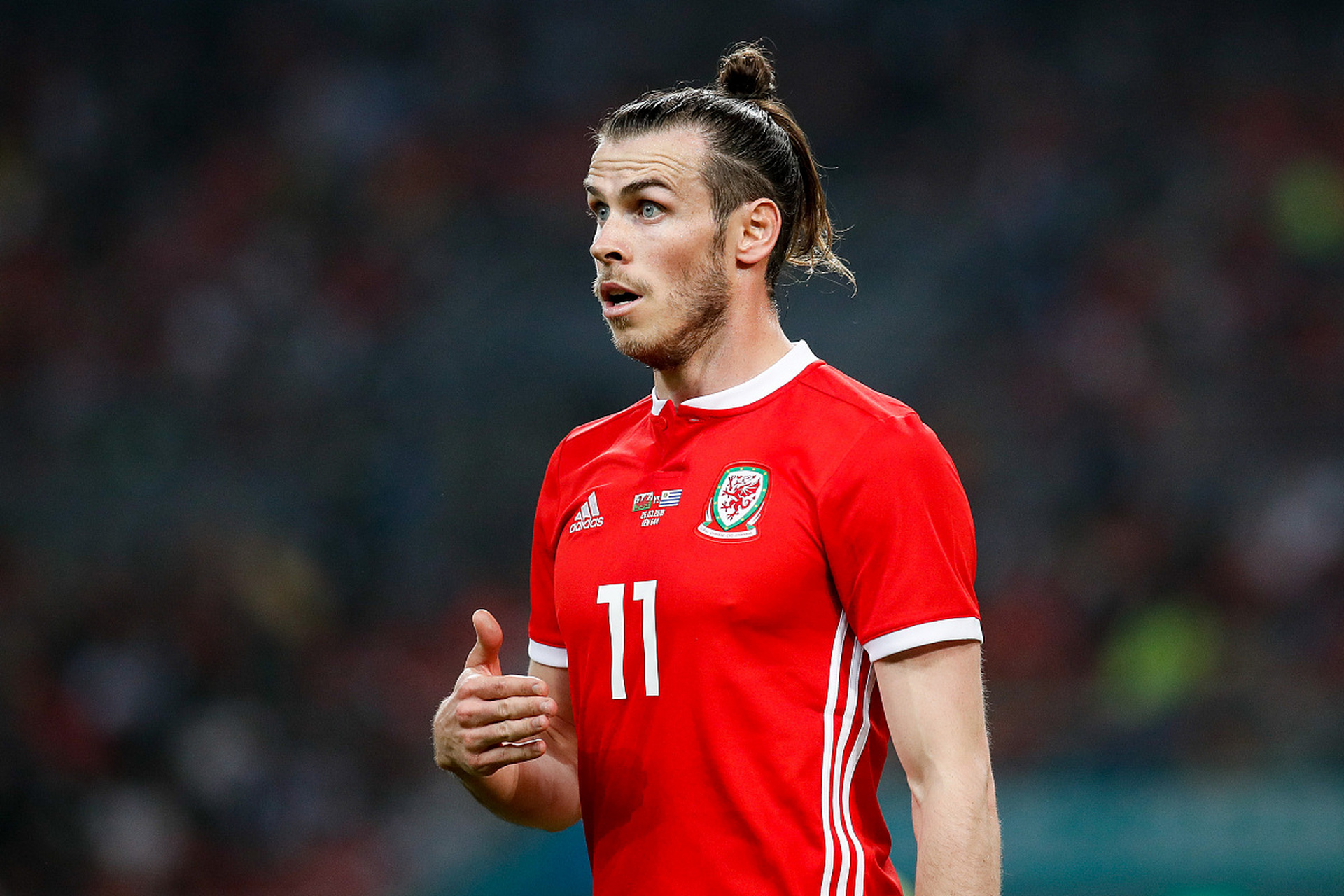 包含威尔士国家队豪取三分，欧预赛气势如虹的词条